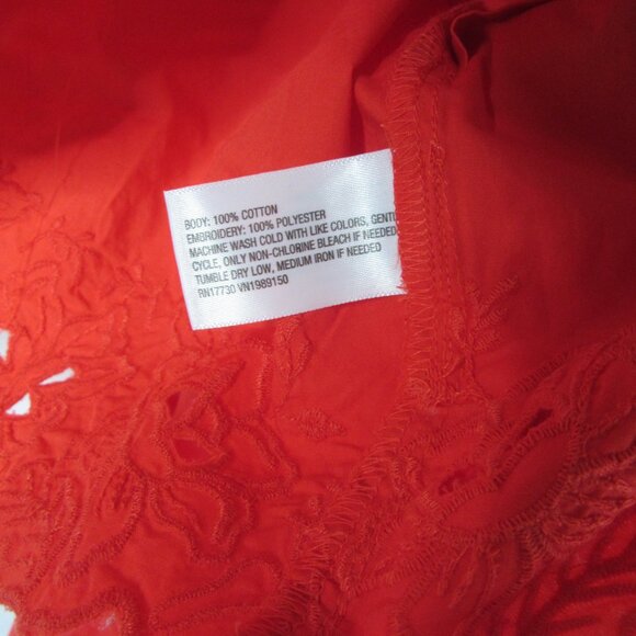 Future Collective Blouse Red Cotton Poplin Eyelet Long Sleeve Size Medium NWT - Picture 10 of 13